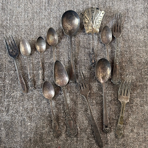 Silver tea spoons - Picture 1 of 3